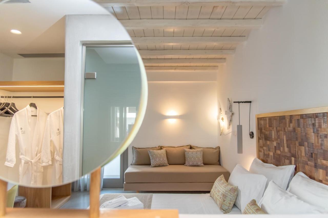 Lithos Luxury Suites Tínos Exteriör bild